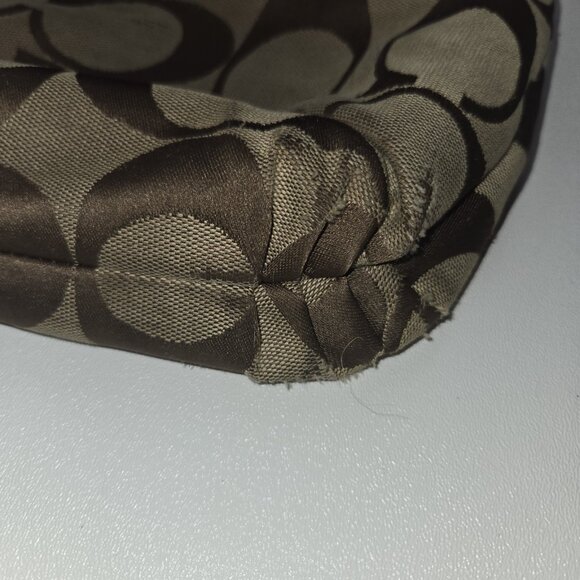 Coach Poppy Daisy Signature C Swingpack Crossbody Bag Khaki Raspberry Y2K Worn - Picture 5 of 14